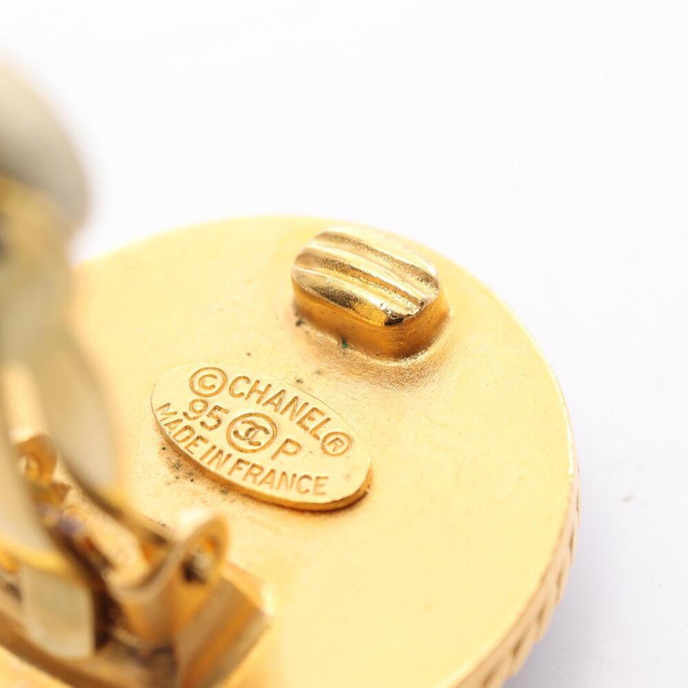 CHANEL Authentic Black Logo Earrings - Picture 5 of 8